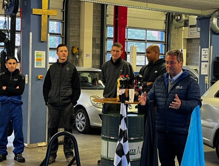 Briefing au Collège Saint-Jean et karts pour le Greenpower Challenge