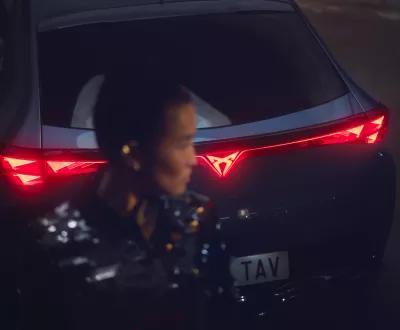 Feux arrières d'une Cupra Tavascan